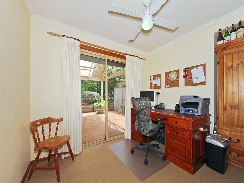 79 Valley View Drive, Mclaren Vale SA 5171