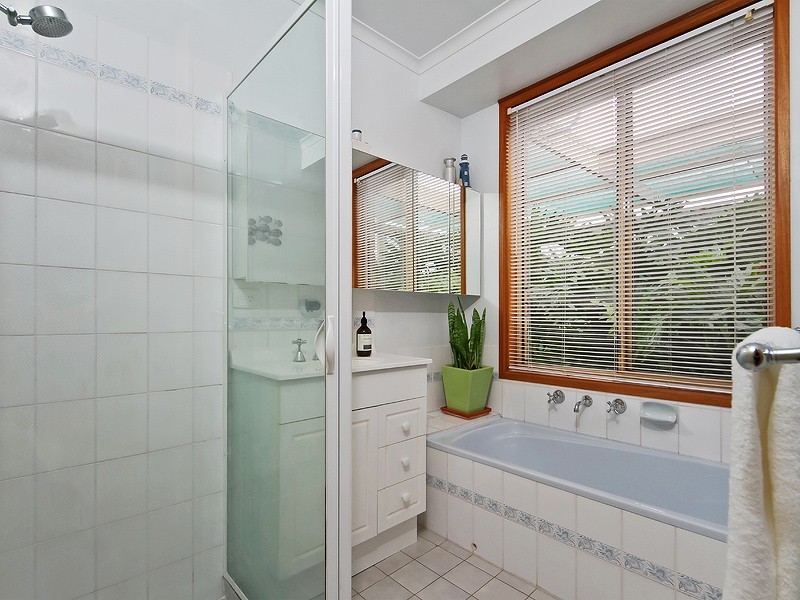 79 Valley View Drive, Mclaren Vale SA 5171