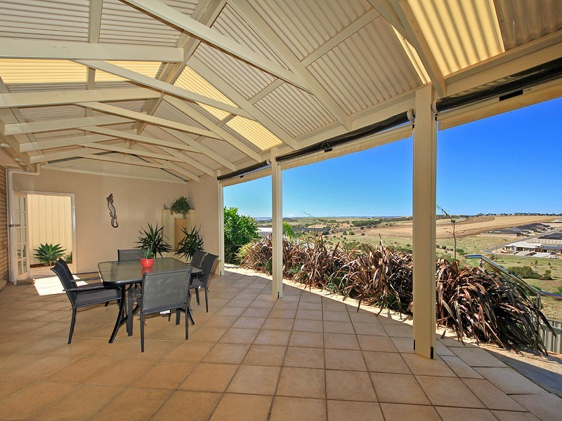 75 Grand Boulevard, Seaford Rise SA 5169