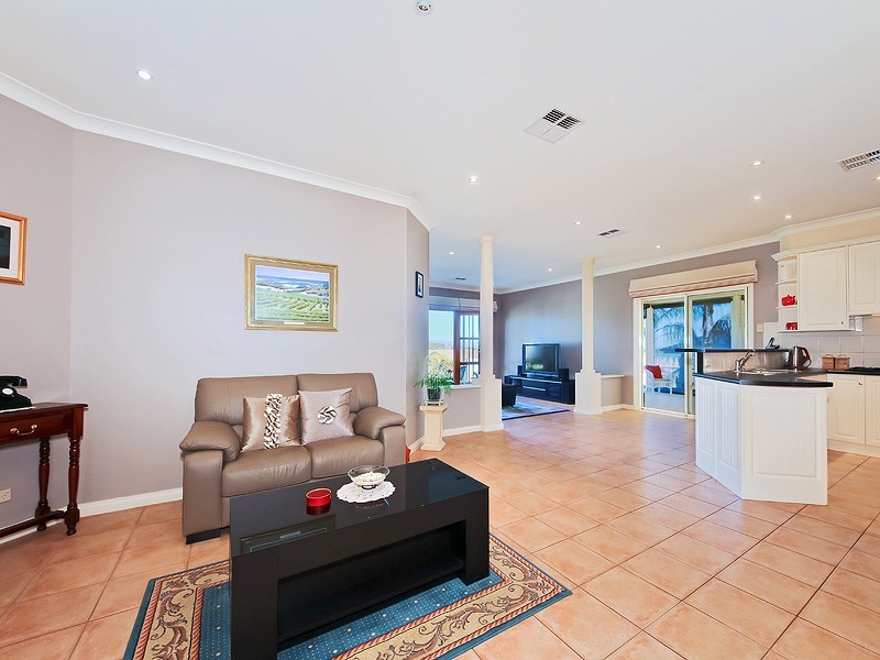 11 Grapevine Lane, Mclaren Vale SA 5171