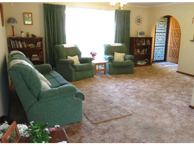 8 Nicol Street, Mclaren Vale SA 5171