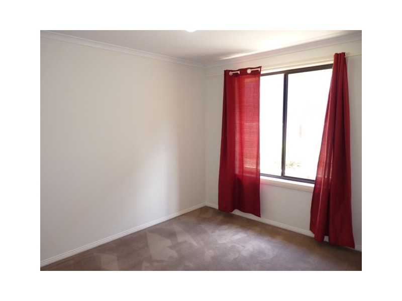 7 Baudin Crescent, Mount Compass SA 5210