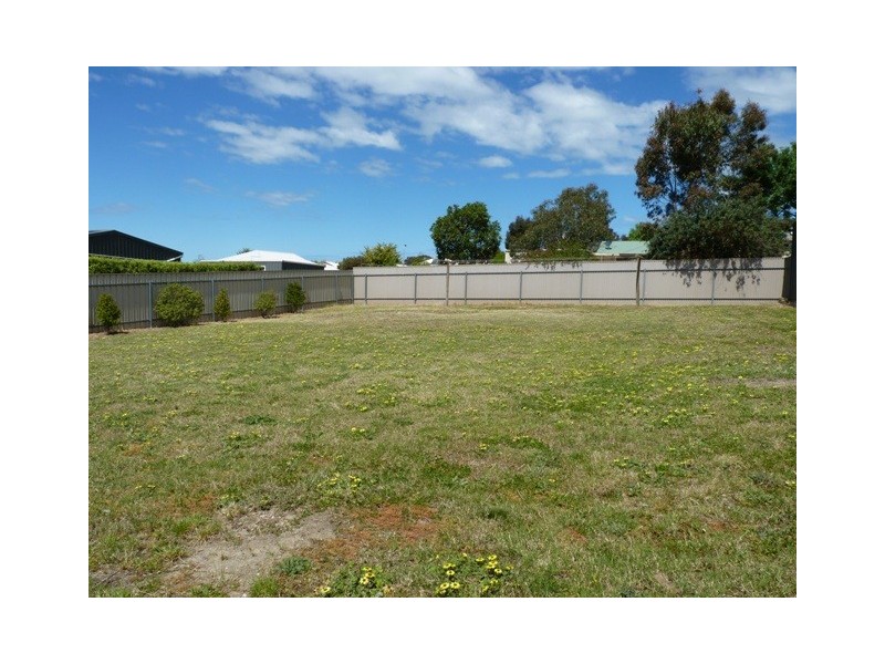 7 Baudin Crescent, Mount Compass SA 5210