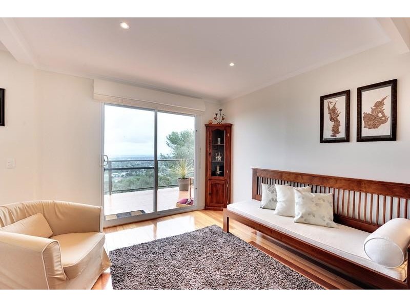6 Leslie Street, Glen Osmond SA 5064