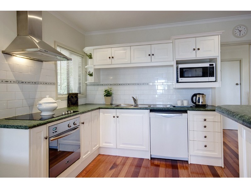 6 Leslie Street, Glen Osmond SA 5064