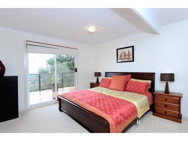 6 Leslie Street, Glen Osmond SA 5064