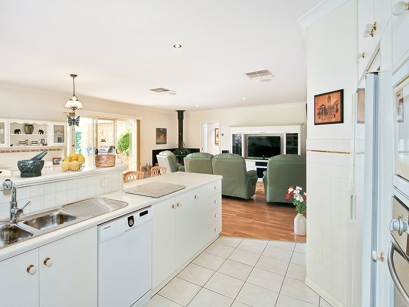 16 Grapevine Lane, Mclaren Vale SA 5171