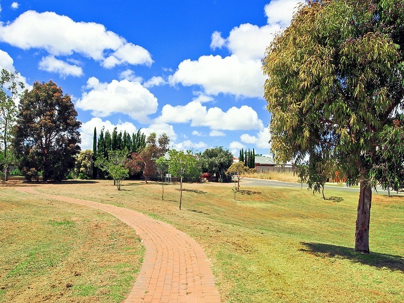 16 Grapevine Lane, Mclaren Vale SA 5171