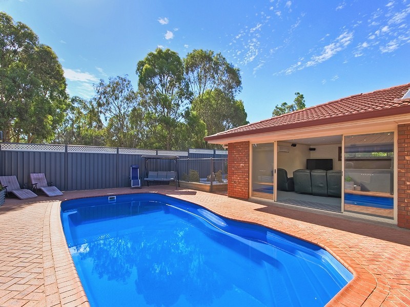 2 Jacobs Drive, Willunga SA 5172