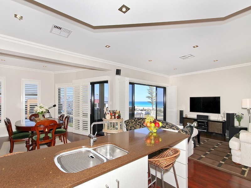 37a Fourth Avenue, Moana SA 5169