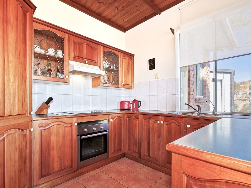 11 Drugal Court, Hallett Cove SA 5158