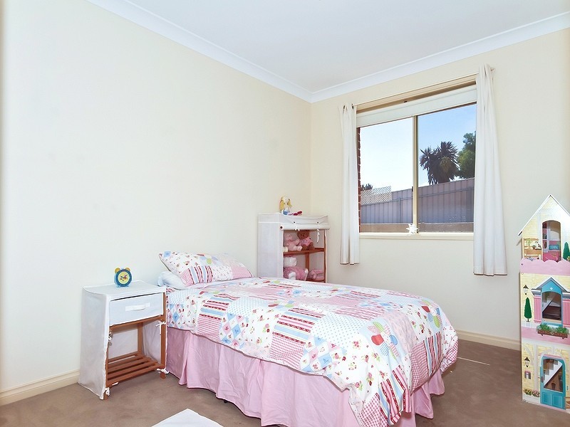 2 Tennyson Street, Seaford Rise SA 5169