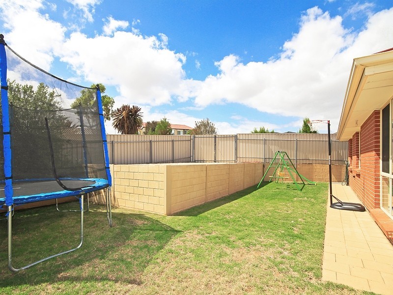 2 Tennyson Street, Seaford Rise SA 5169