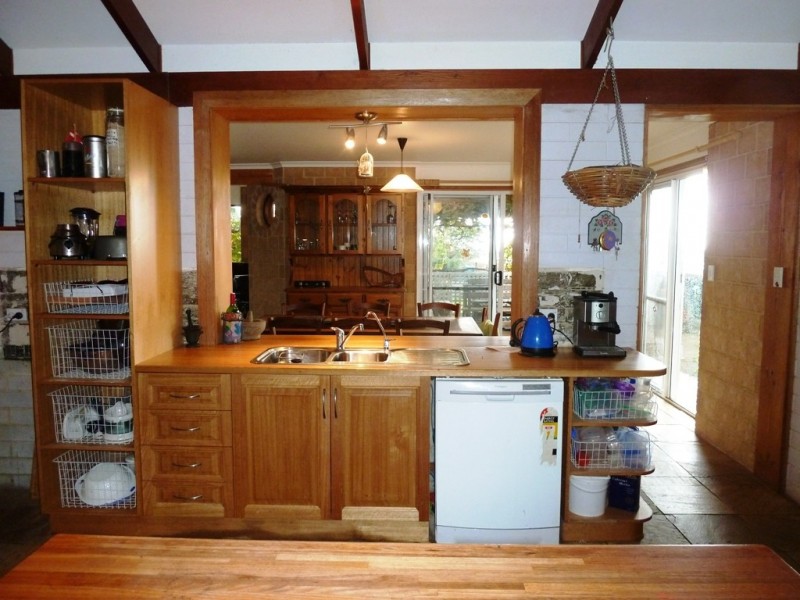 48 Giles Road, Willunga SA 5172