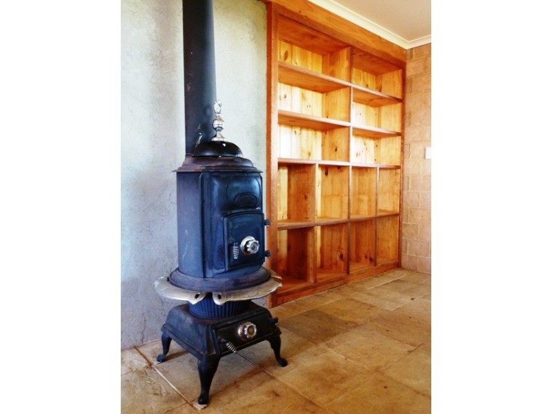 48 Giles Road, Willunga SA 5172