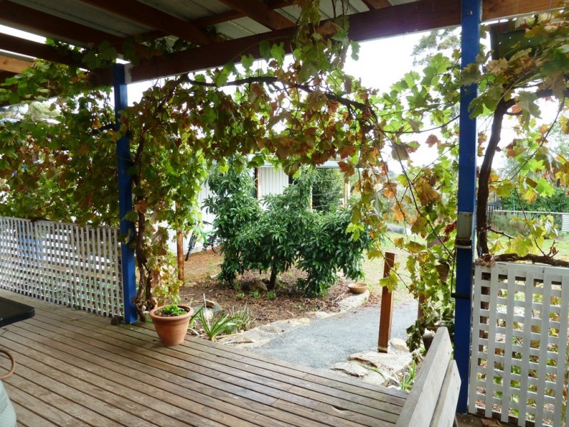 48 Giles Road, Willunga SA 5172