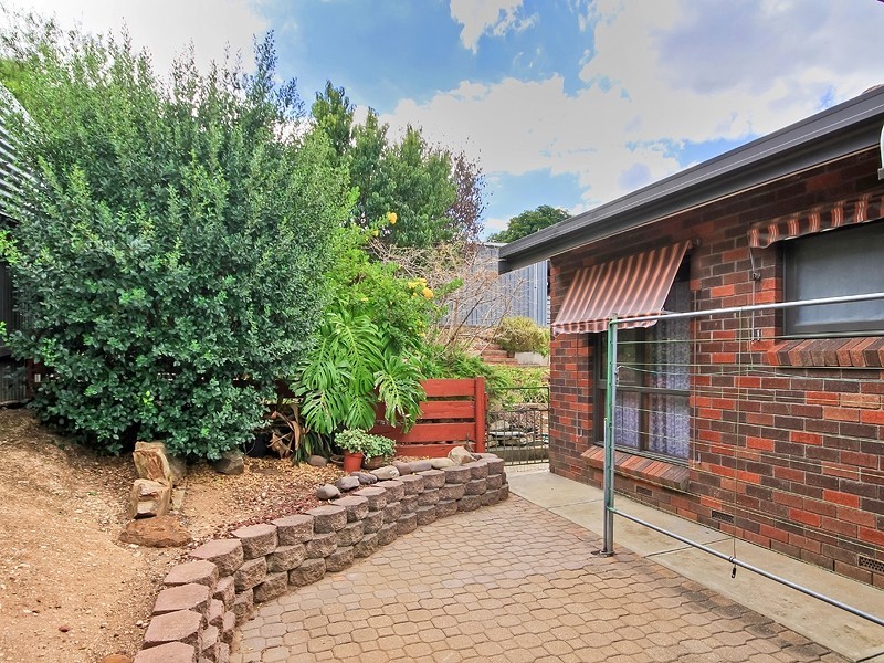 71 Oakridge Rise, Huntfield Heights SA 5163