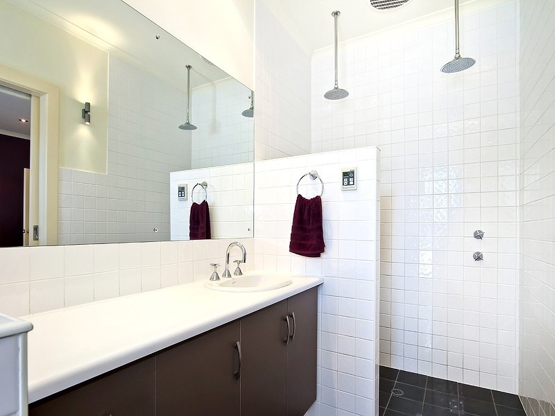 64 Main Road, Mclaren Flat SA 5171