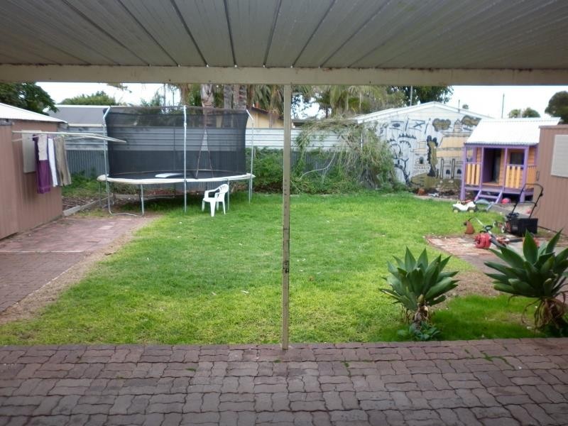 255 Commercial Road, Seaford SA 5169