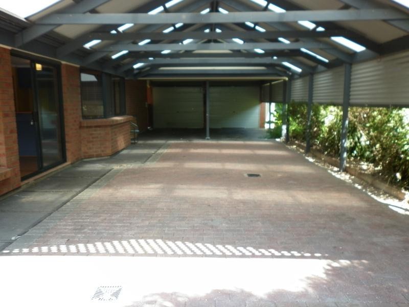 2 Grapevine Lane, Mclaren Vale SA 5171