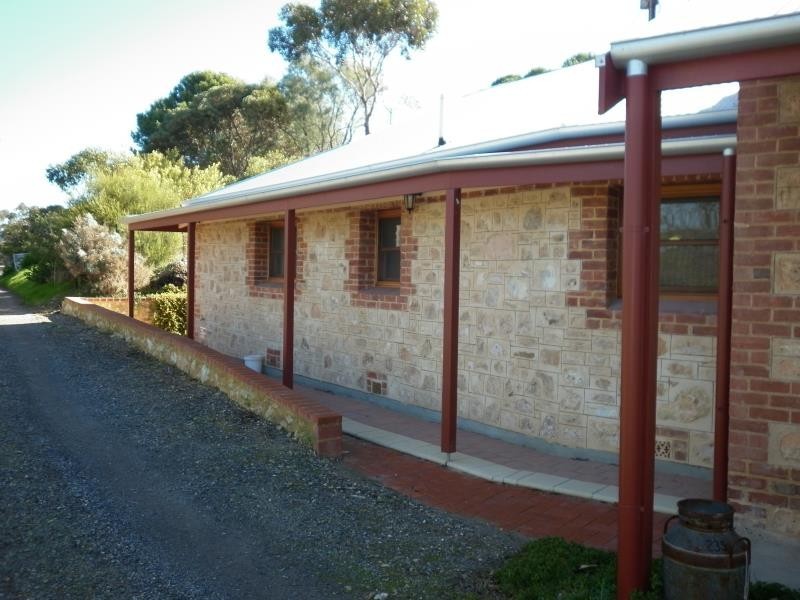 2887 Main South Road, Tatachilla SA 5171