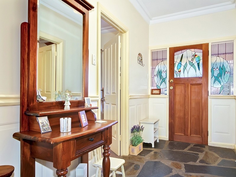 24 Giles Road, Willunga SA 5172