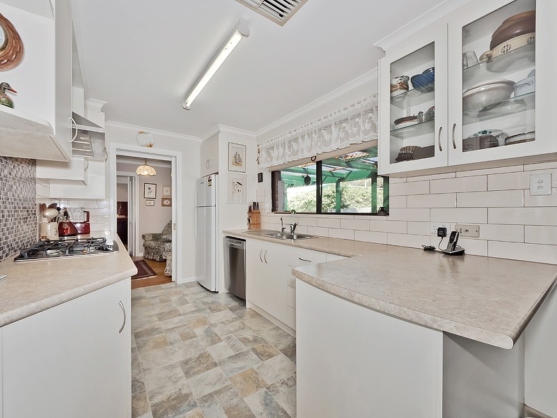 16 Chaff Mill Road, Sellicks Hill SA 5174