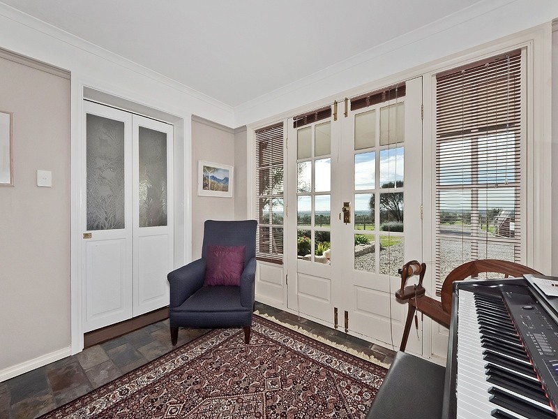 16 Chaff Mill Road, Sellicks Hill SA 5174