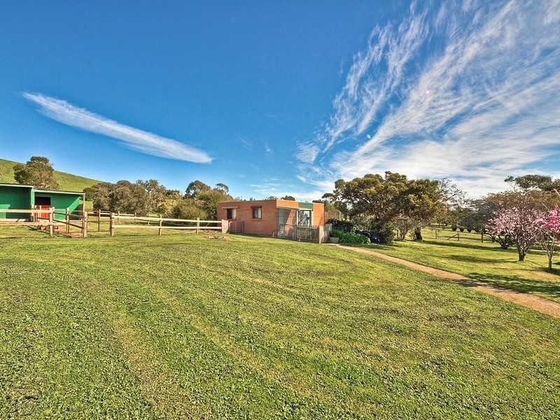 16 Chaff Mill Road, Sellicks Hill SA 5174