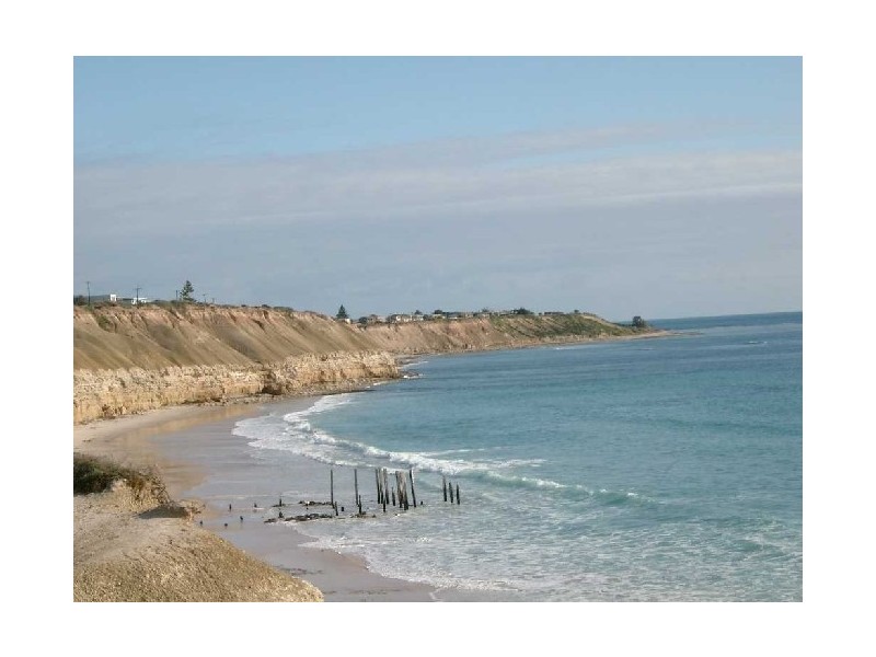 3 East Street, Port Willunga SA 5173