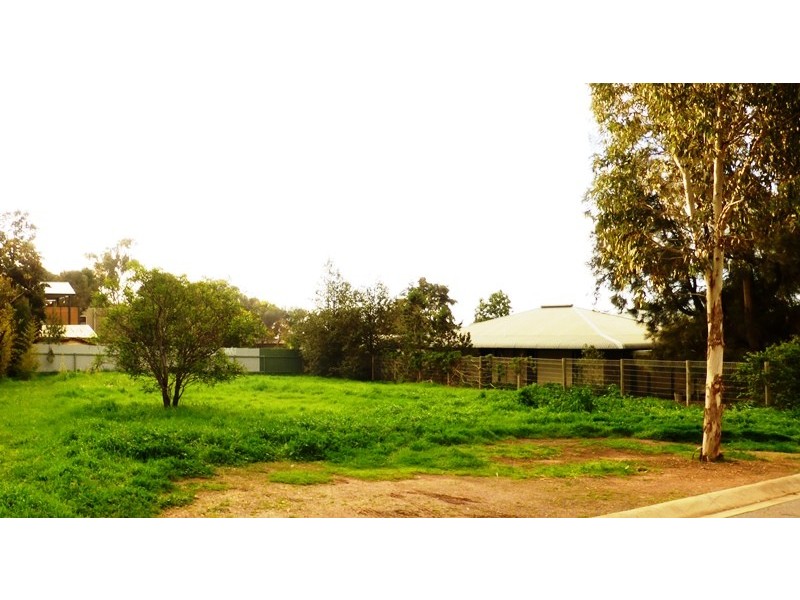 3 East Street, Port Willunga SA 5173