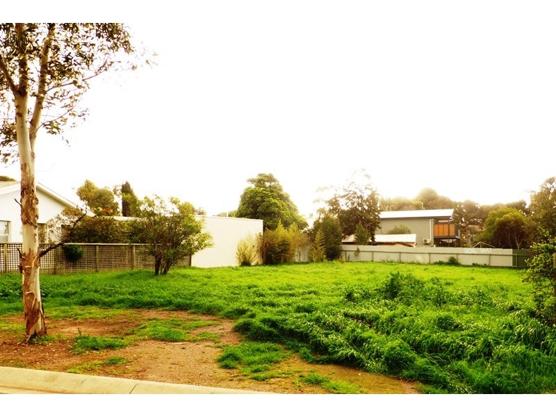 3 East Street, Port Willunga SA 5173