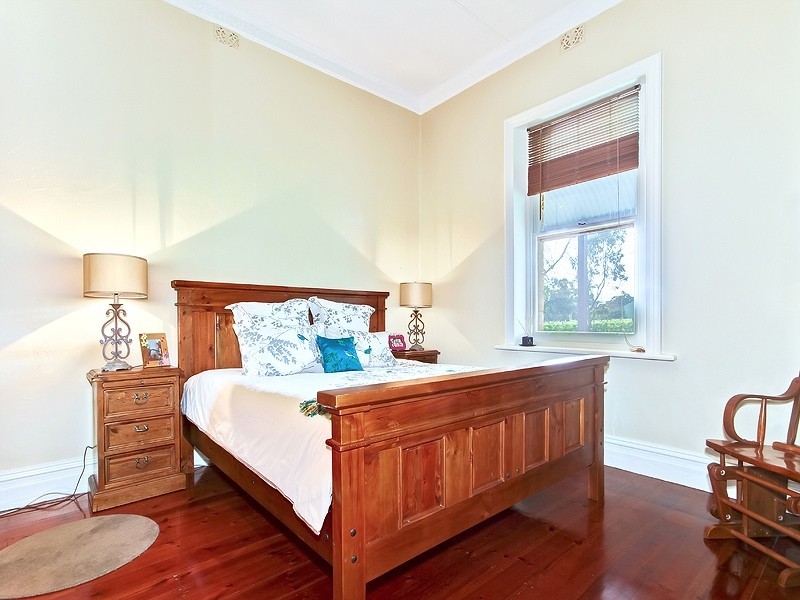 12 Thomas Hill Road, Mclaren Vale SA 5171