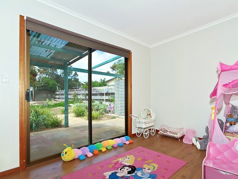 6 Alfred Place, Port Willunga SA 5173