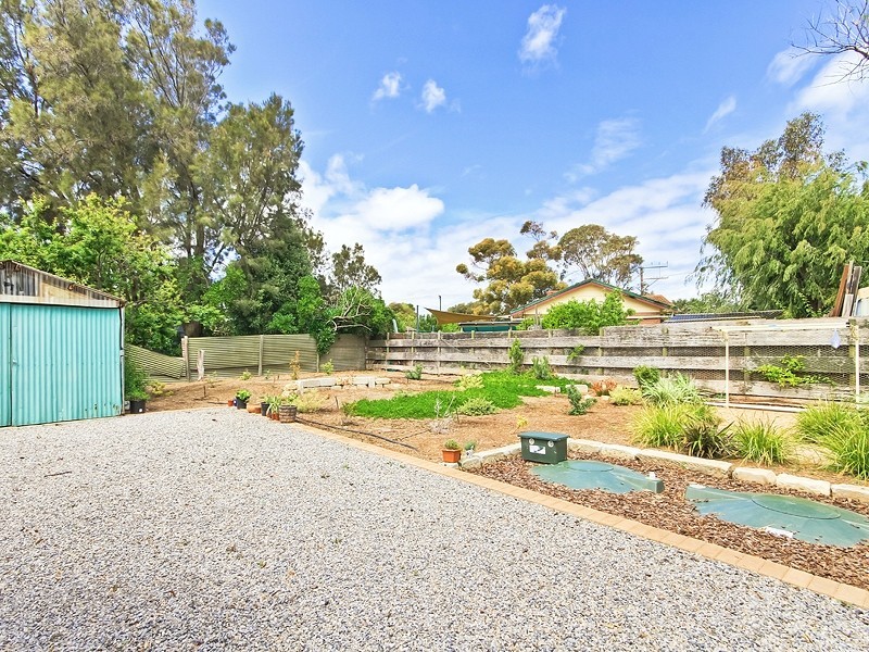 6 Alfred Place, Port Willunga SA 5173