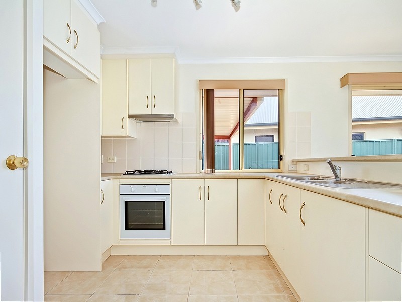 16 Jade Loop, Aldinga Beach SA 5173