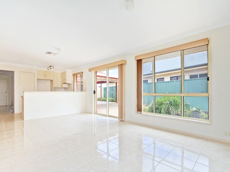 16 Jade Loop, Aldinga Beach SA 5173