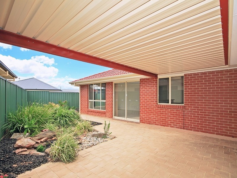 16 Jade Loop, Aldinga Beach SA 5173