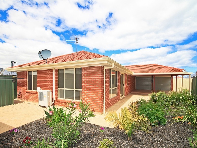 16 Jade Loop, Aldinga Beach SA 5173