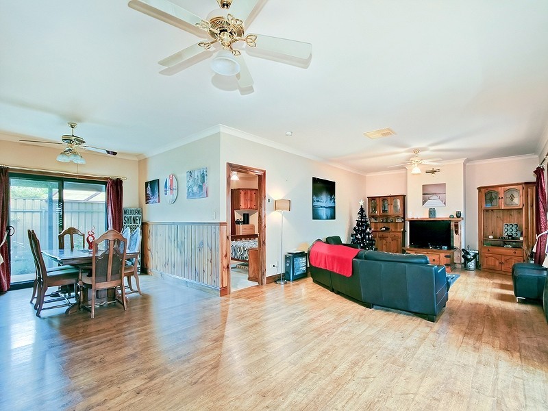 18 Rose Crescent, Mclaren Flat SA 5171