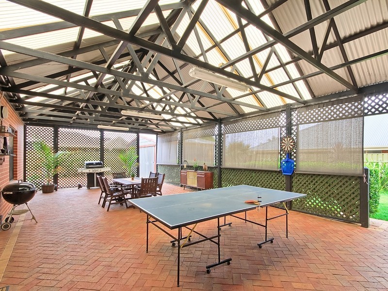 18 Rose Crescent, Mclaren Flat SA 5171