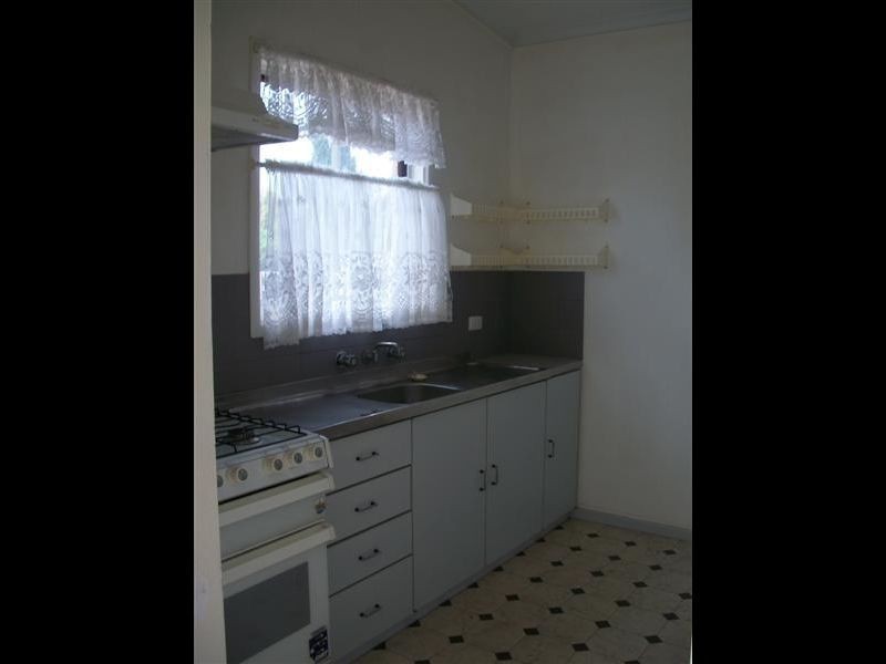 3 Regis Crescent, Christie Downs SA 5164