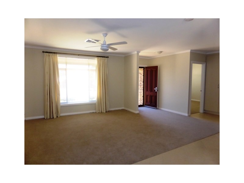 Villa 2/170 Main Road, Mclaren Vale SA 5171