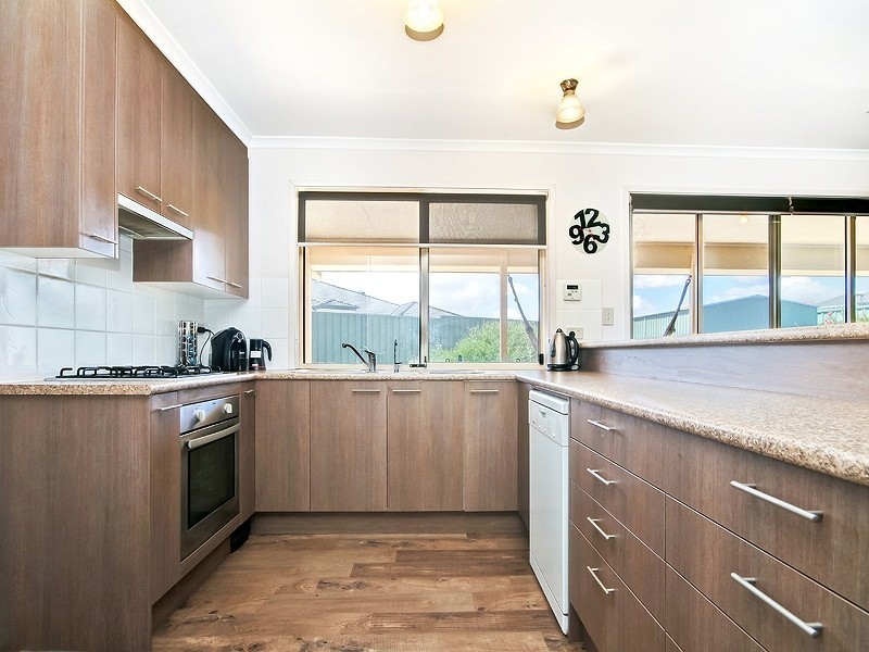 18 Tangerine Court, Aldinga Beach SA 5173