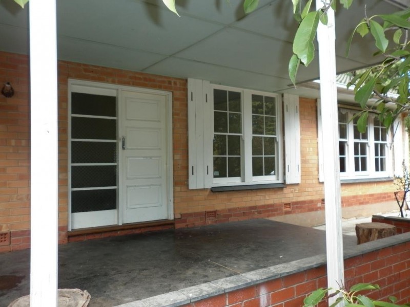18 Norman Road, Willunga SA 5172