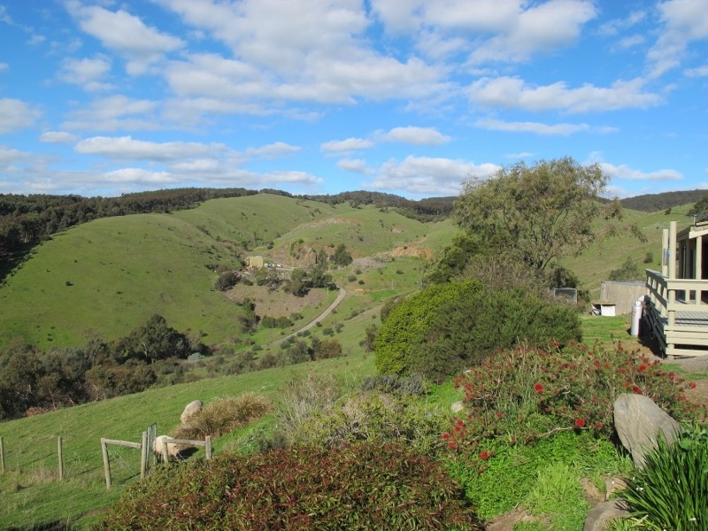 85 Bangor Road, Willunga South SA 5172