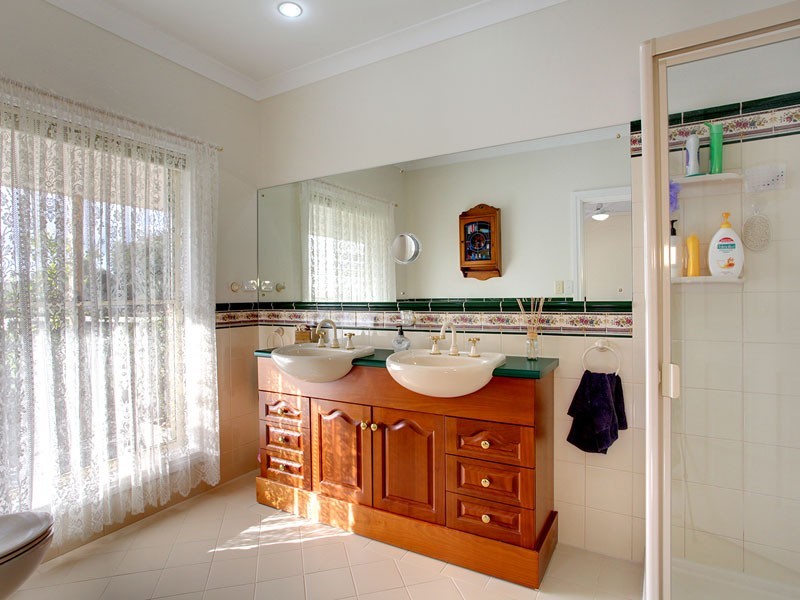 115 Taylors Hill Road, Willunga SA 5172