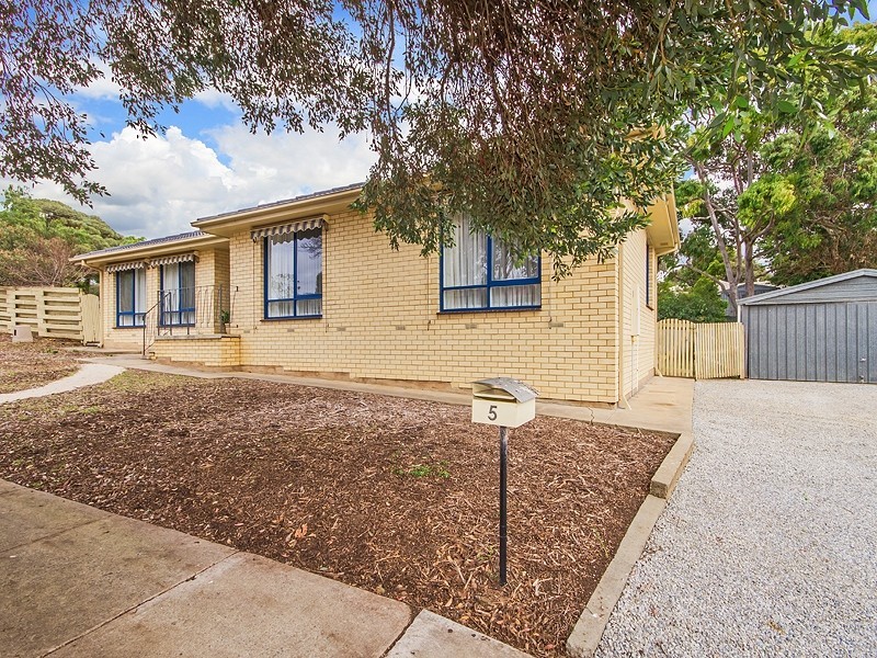 5 Parklands Crescent, Reynella SA 5161