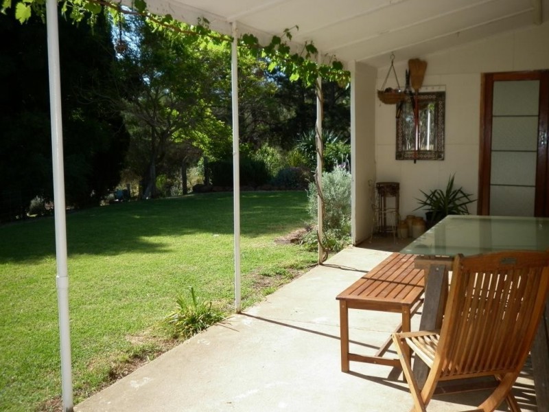 37 Brunato Road, Blewitt Springs SA 5171