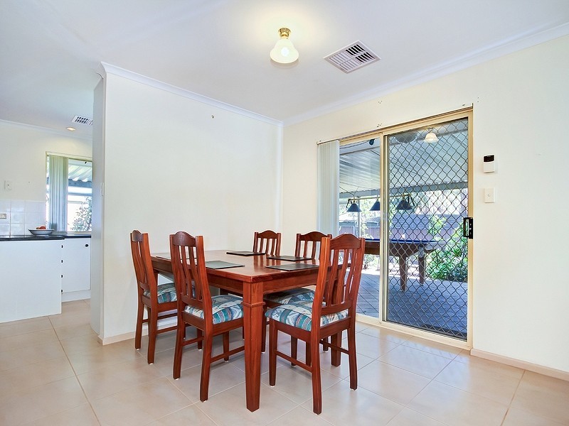 4 Hardy Avenue, Mclaren Vale SA 5171